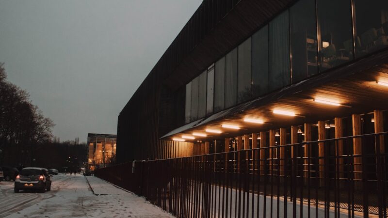 découvrez notre lycée spécialisé en architecture, offrant une formation innovante et créative pour préparer les architectes de demain.