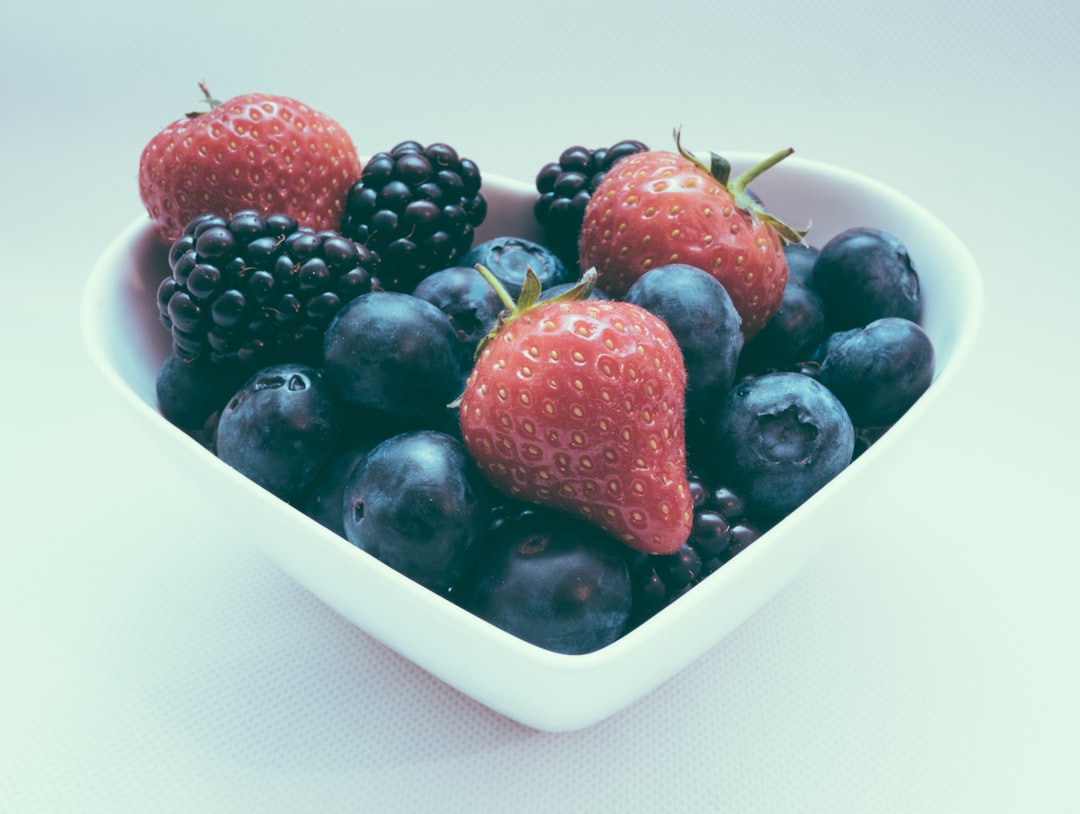 découvrez le rôle du diététicien : conseils nutritionnels, élaboration de régimes personnalisés et accompagnement pour améliorer votre santé grâce à une alimentation équilibrée.