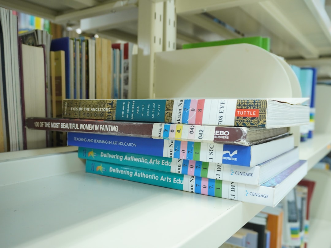 découvrez les études d'admission à l'ena, préparez-vous efficacement aux concours et accédez aux meilleures formations administratives publiques.