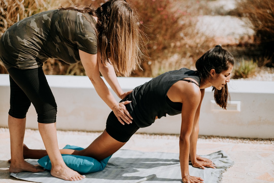 découvrez les conseils et programmes personnalisés d’un coach fitness pour atteindre vos objectifs de remise en forme, perdre du poids et améliorer votre bien-être au quotidien.