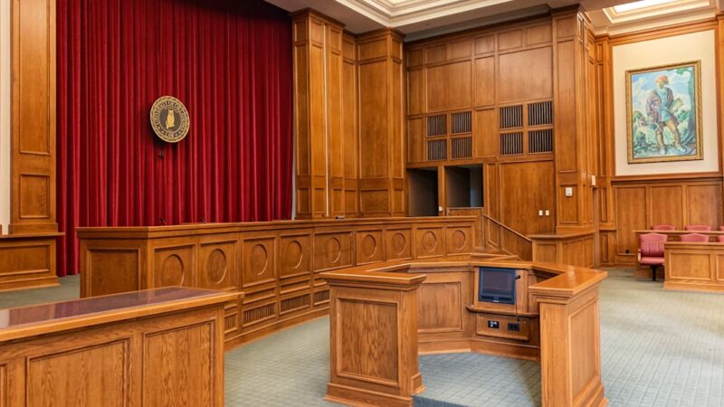 représentant judiciaire : rôle, missions et responsabilités d'un professionnel assurant la représentation légale d'une partie au sein de procédures judiciaires.