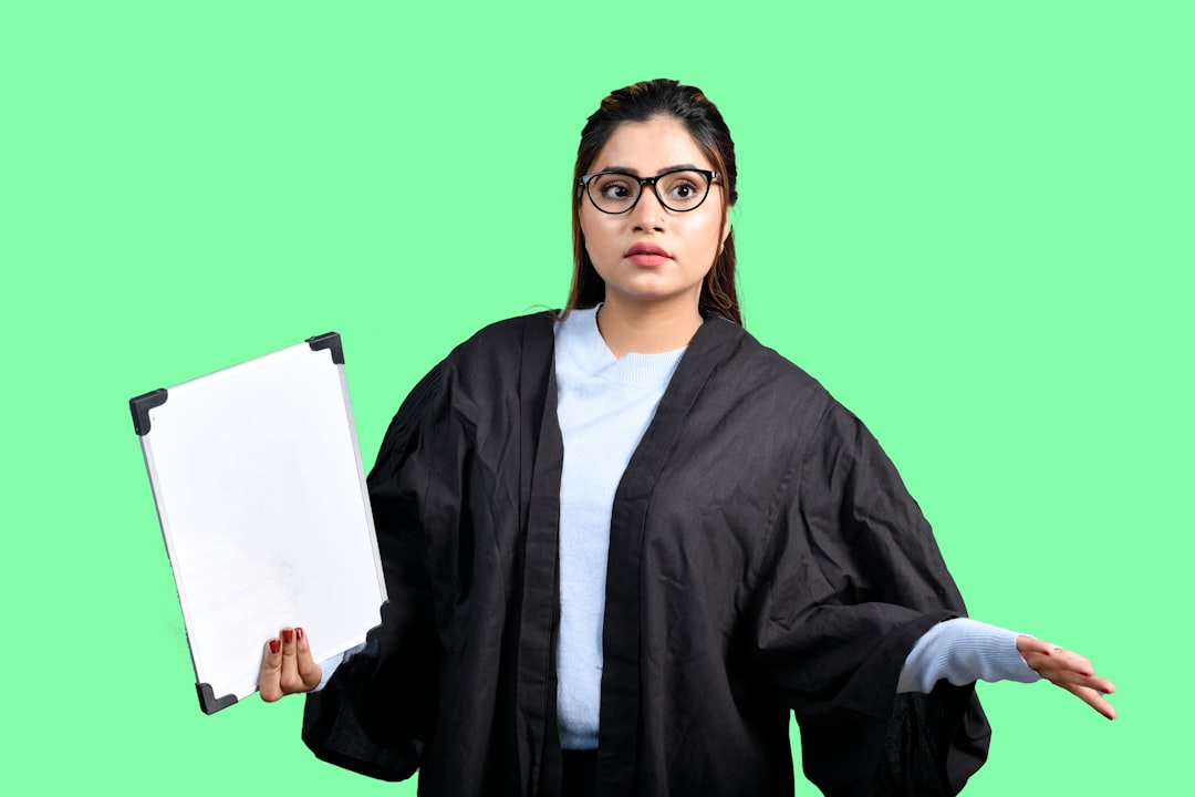découvrez les opportunités de carriÚre dans le domaine juridique, les conseils pour réussir et les formations indispensables pour devenir un professionnel du droit.