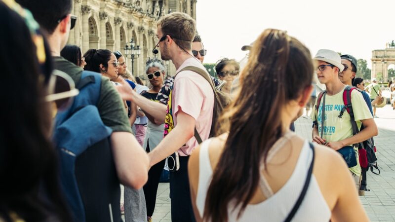 découvrez des guides touristiques expérimentés pour explorer les meilleures attractions avec des visites personnalisées et des conseils locaux.